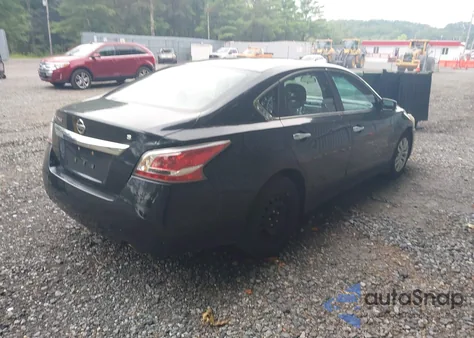 2015 Nissan Altima 2.5/S/Sv/Sl from USA, damaged, VIN 1N4AL3AP5FC470157